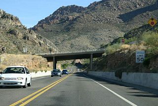 The grade separated interchange was constructed in 1955, 
shortly after SR 177 became a state highway.
