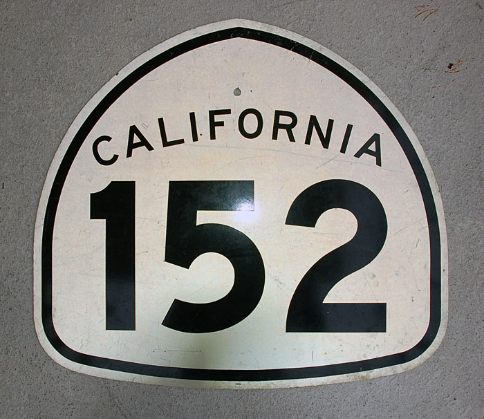 California State Highway 152 sign.