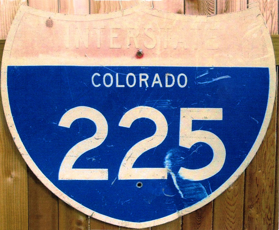 Colorado Interstate 225 sign.