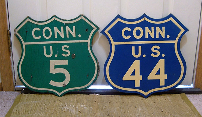 Connecticut - U.S. Highway 44 and U.S. Highway 5 sign.