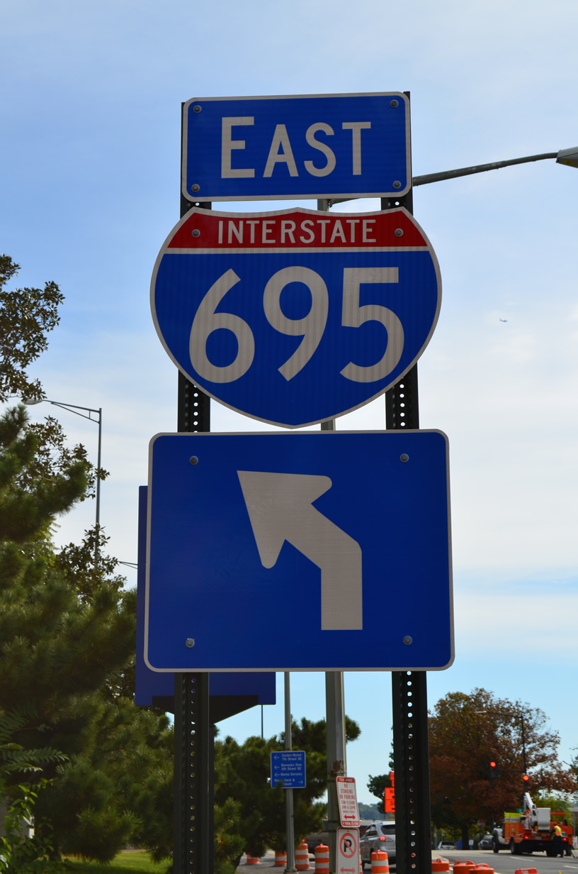 District of Columbia Interstate 695 sign.
