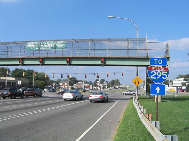 Delaware Interstate 295 sign.
