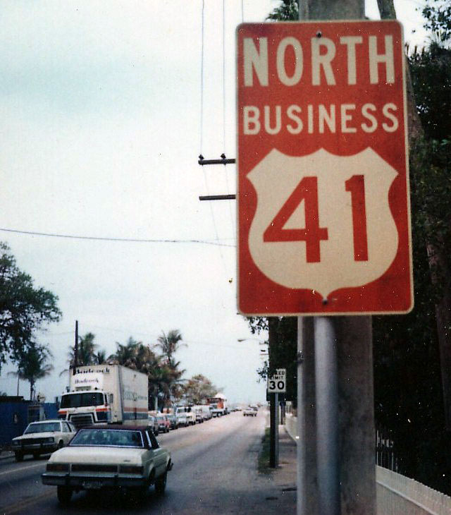 Florida U.S. Highway 41 sign.