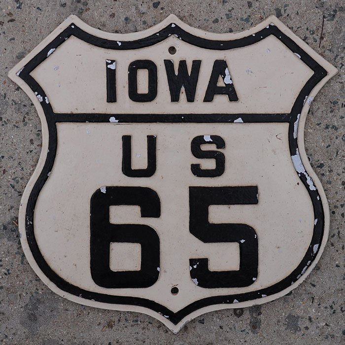 Iowa - U.S. Highway 18, U.S. Highway 32, U.S. Highway 61, and U.S. Highway 65 sign.