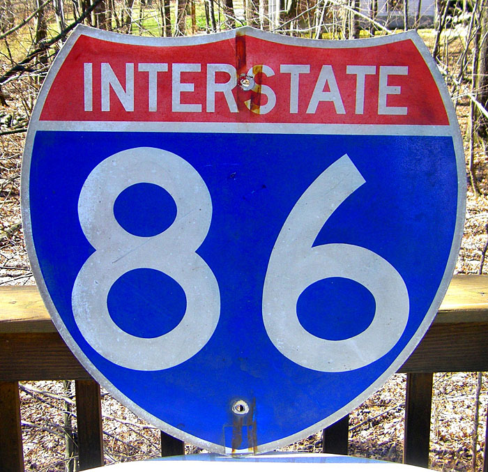 Idaho Interstate 86 sign.