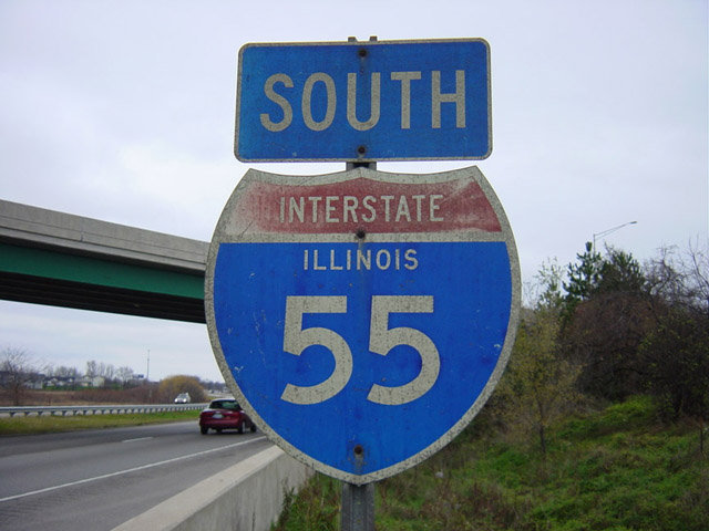 Illinois Interstate 55 sign.