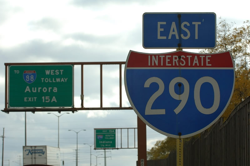 Illinois Interstate 290 sign.