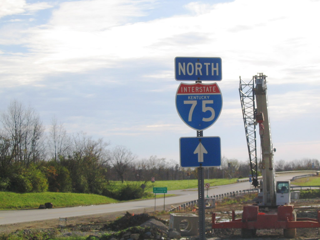 Kentucky Interstate 75 sign.