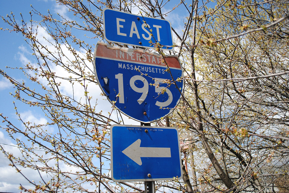Massachusetts Interstate 195 sign.