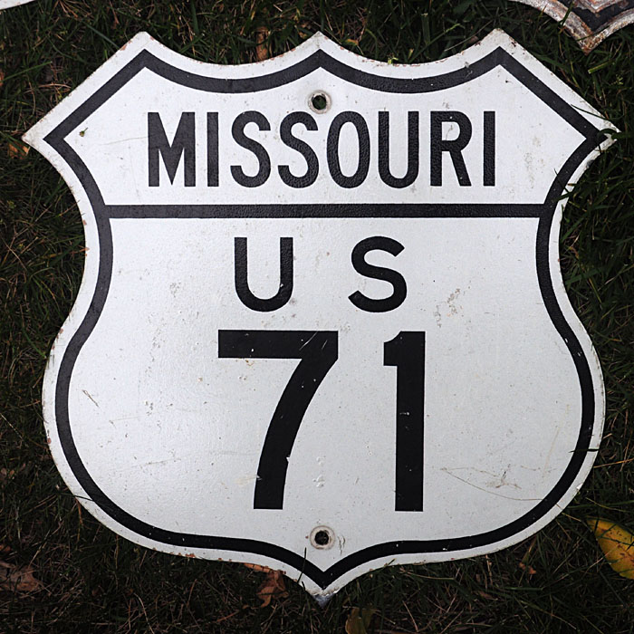 Missouri U.S. Highway 71 sign.