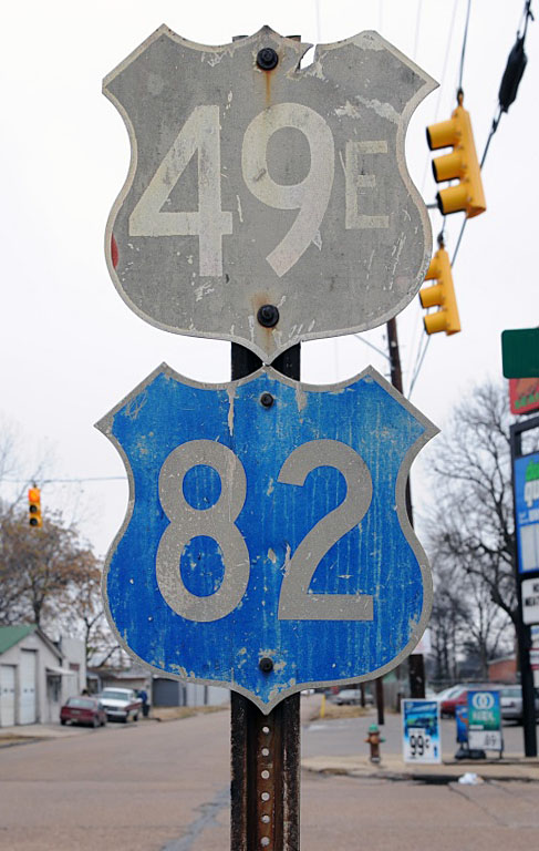 Mississippi - U.S. Highway 82 and U. S. highway 49E sign.