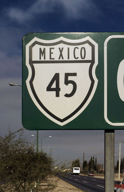 Mexico Federal Highway 45 sign.