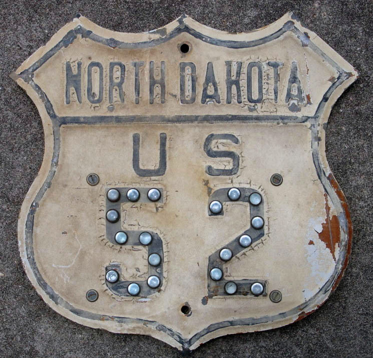 North Dakota U.S. Highway 52 sign.