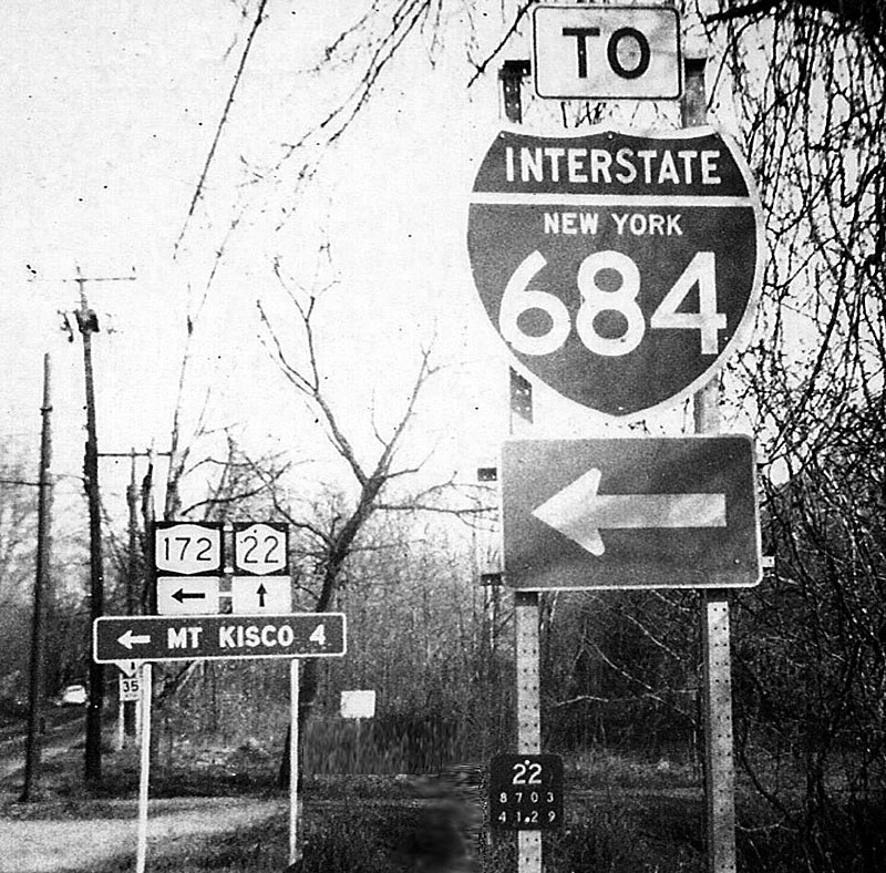 New York - Interstate 84 and Interstate 87 sign.