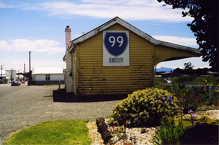 New Zealand Provincial Highway 99 sign.
