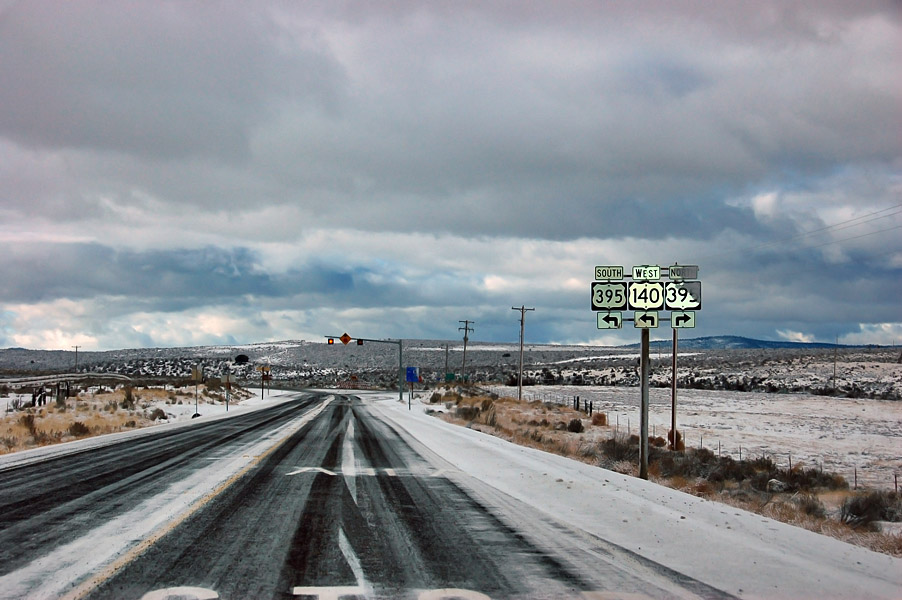 Oregon - U.S. Highway 395 and U.S. Highway 140 sign.