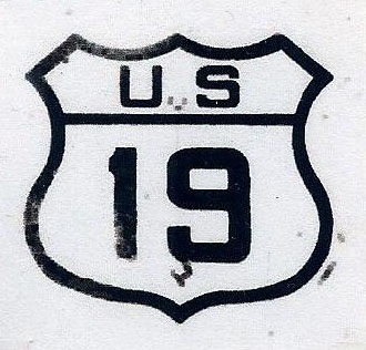 Tennessee U.S. Highway 19 sign.
