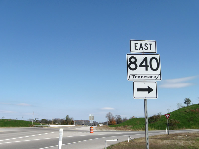 Tennessee State Highway 840 sign.