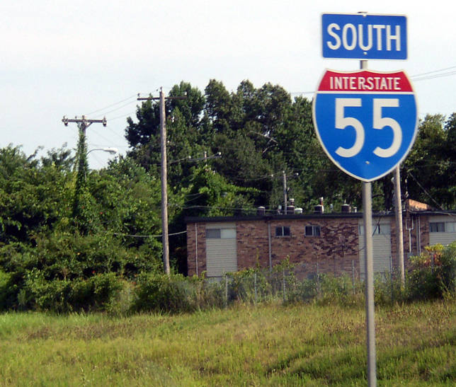 Tennessee Interstate 55 sign.