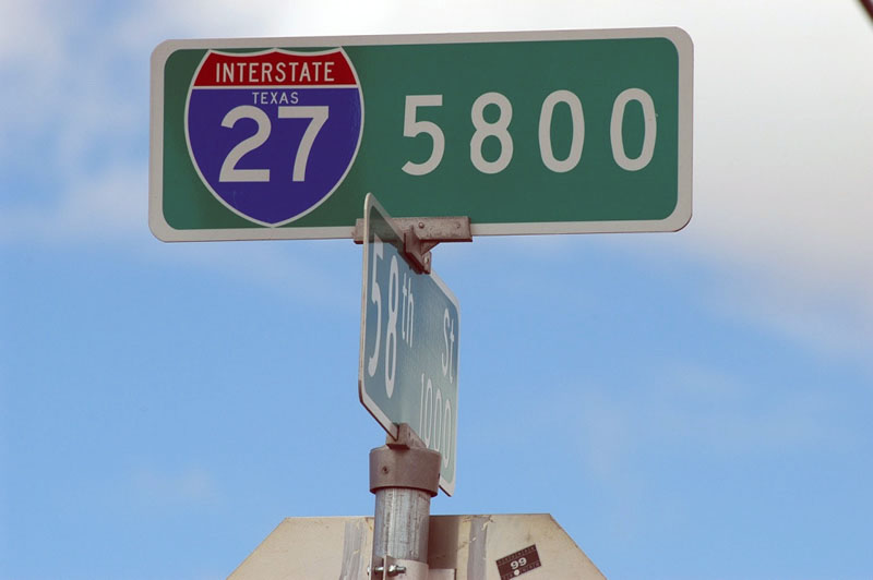 Texas Interstate 27 sign.