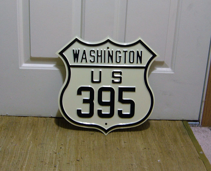 Washington U.S. Highway 395 sign.
