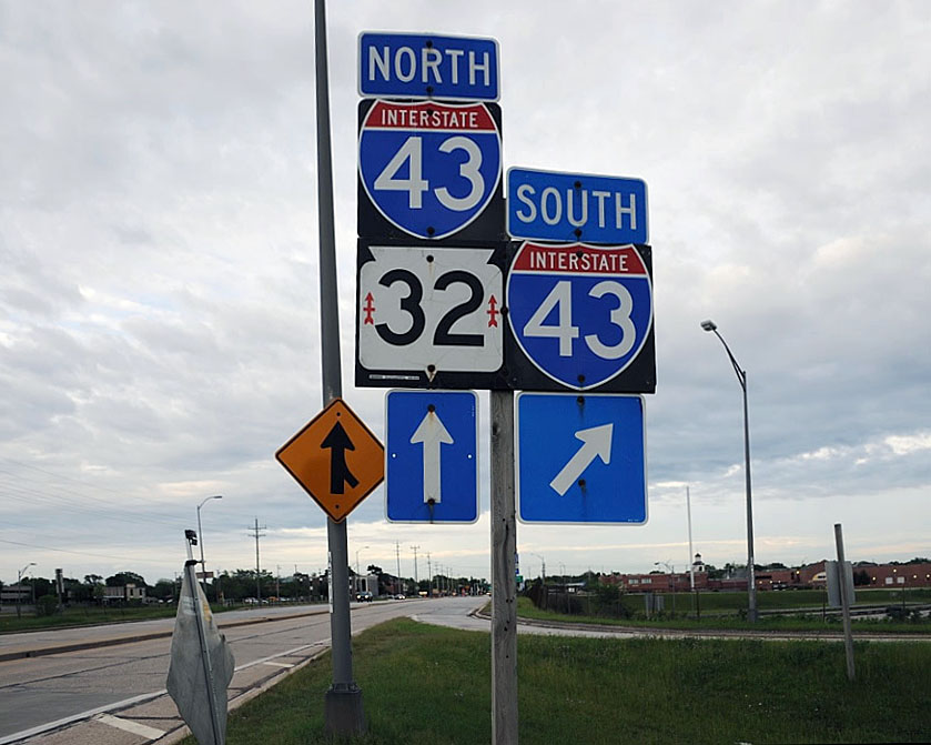 Wisconsin - Interstate 43 and State Highway 32 sign.